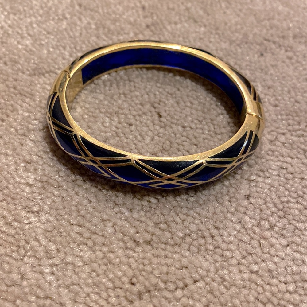 Magnetic bracelet